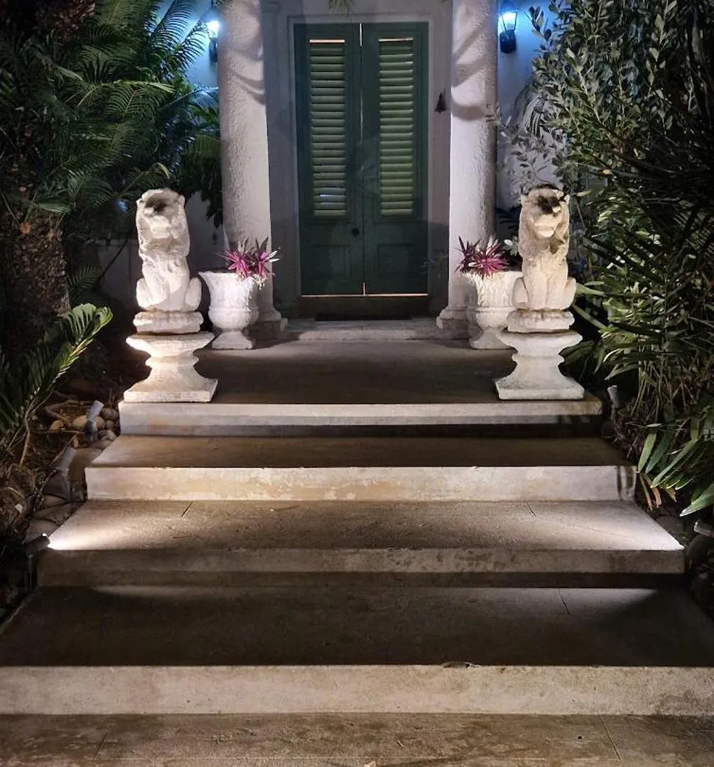 Cap Pavilion, St Lucia 6 Bed Luxury Villa, Private Pool, Gardens And 360' Sea Views 格罗斯岛 0*,  圣卢西亚